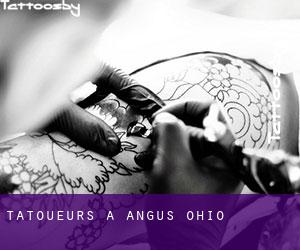 Tatoueurs à Angus (Ohio)