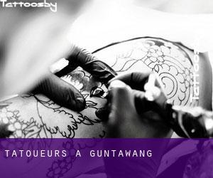 Tatoueurs à Guntawang
