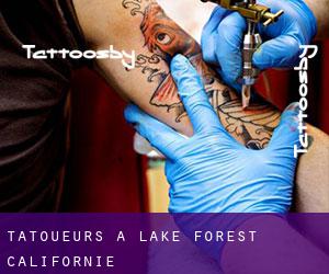 Tatoueurs à Lake Forest (Californie)